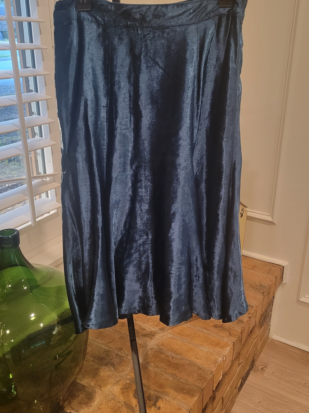 Halogen Shiny Teal Blue Satin Midi Skirt